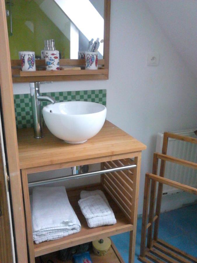 サント＝ゴブルジュ＝サント＝コロンブ Au Bouton Dort Bed & Breakfast エクステリア 写真